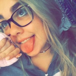 Meet your Posher, Kylee